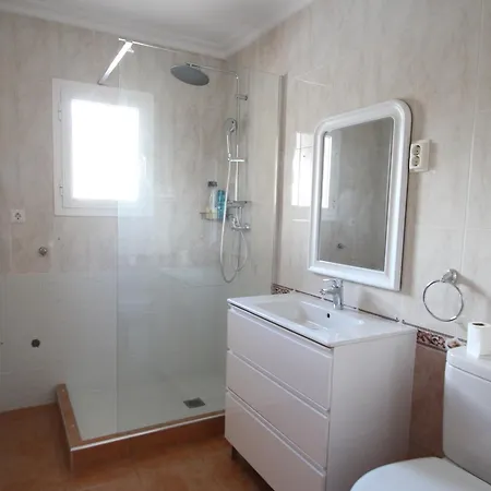 Lovely Duplex With Pool Prázdninový dům *